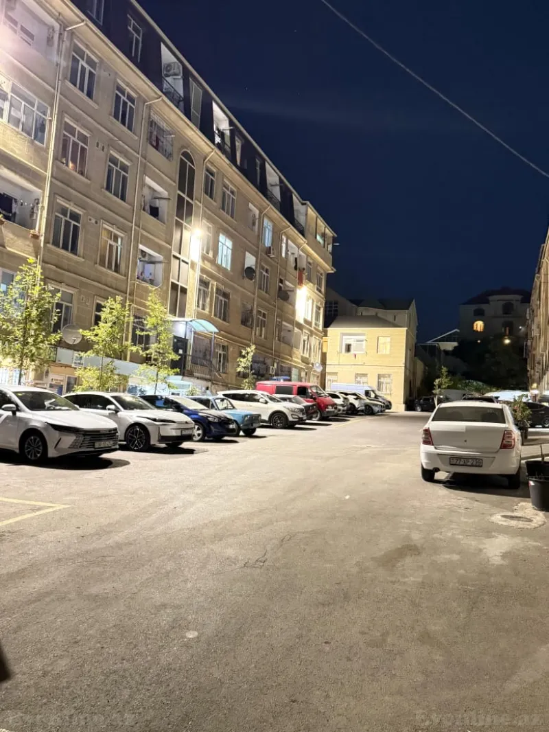 3 otaqlı mənzil satılır, Bakı, Abşeron r., Avtovağzal m., Masazır