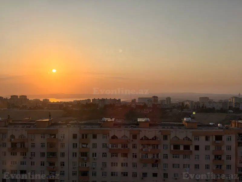 3 otaqlı köhnə tikili mənzil satılır — Yeni Günəşli, Bakı - şəkil 8
