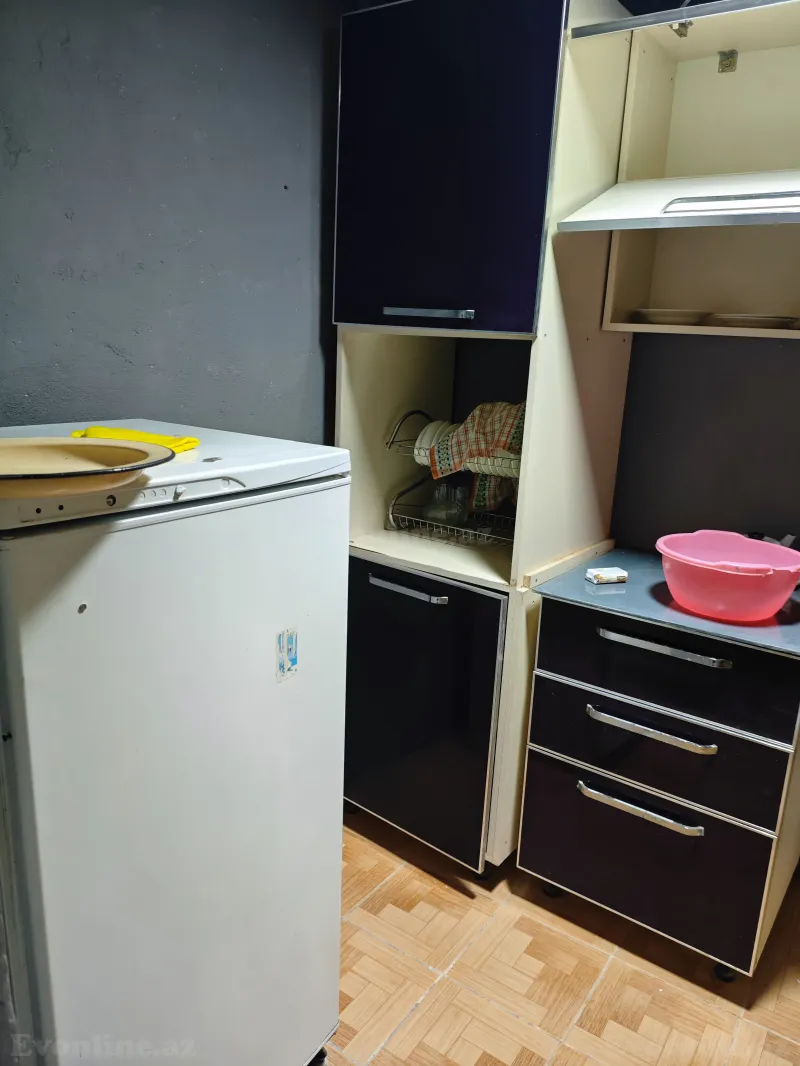 3 otaqlı köhnə tikili mənzil satılır — Zabrat, Bakı - şəkil 7