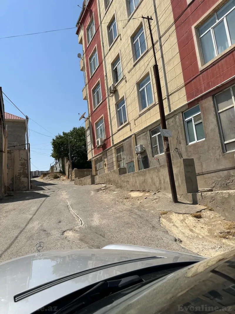 2 otaqlı yeni tikili mənzil satılır — Yeni Yasamal, Bakı - şəkil 2