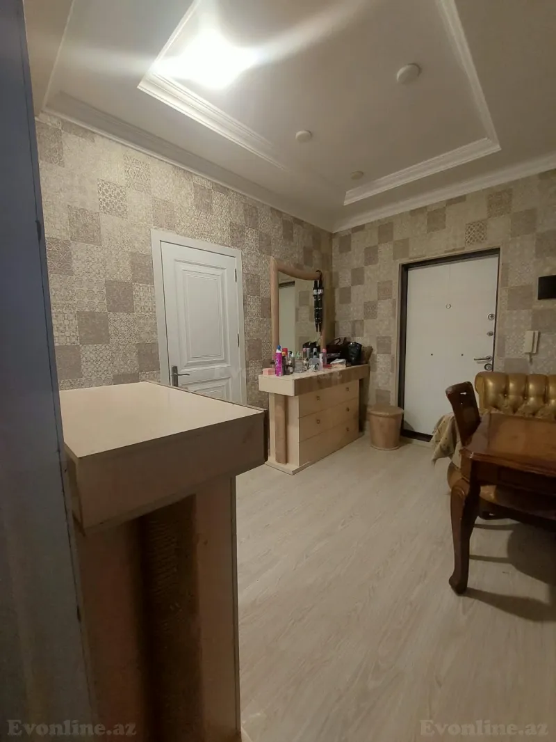 2 otaqlı yeni tikili mənzil satılır — Yeni Yasamal, Bakı - şəkil 3