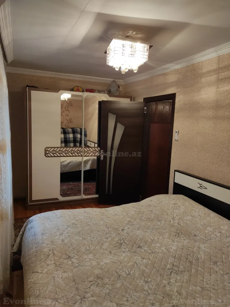 3 otaqlı köhnə tikili mənzil satılır — Buzovna, Bakı - şəkil 9