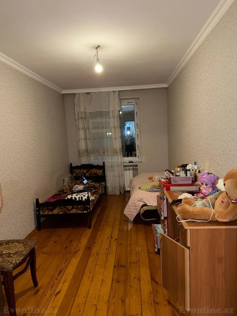 3 otaqlı köhnə tikili mənzil kirayə verilir — Neftçilər m., Bakı - şəkil 3