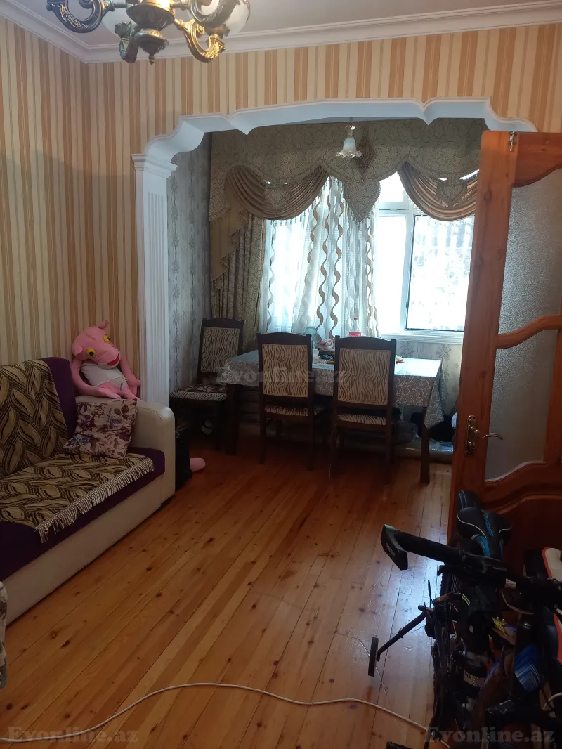 3 otaqlı köhnə tikili mənzil kirayə verilir — 5-ci mikrorayon, Bakı - şəkil 3